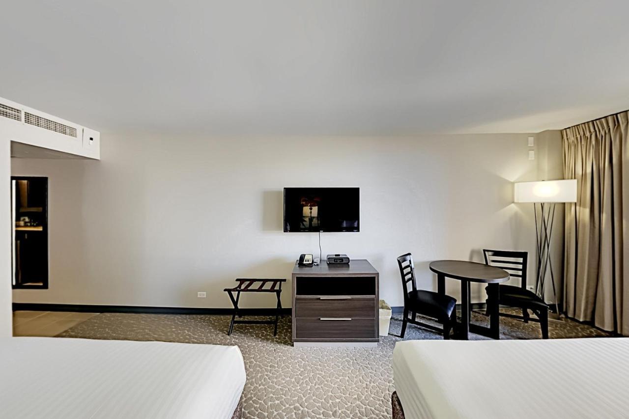 Aqua Palms Waikiki Ocean View Lanai Parking Included Honolulu Exterior foto