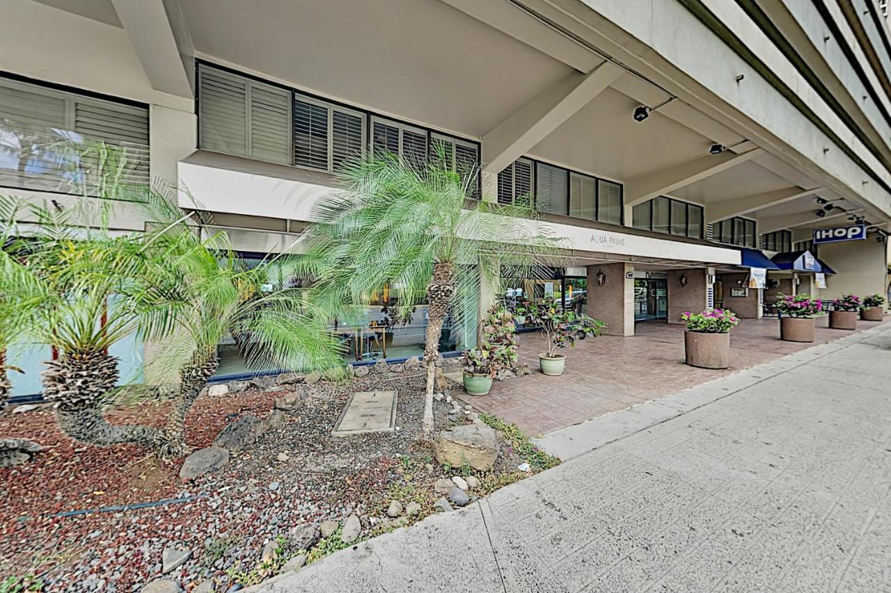 Aqua Palms Waikiki Ocean View Lanai Parking Included Honolulu Exterior foto